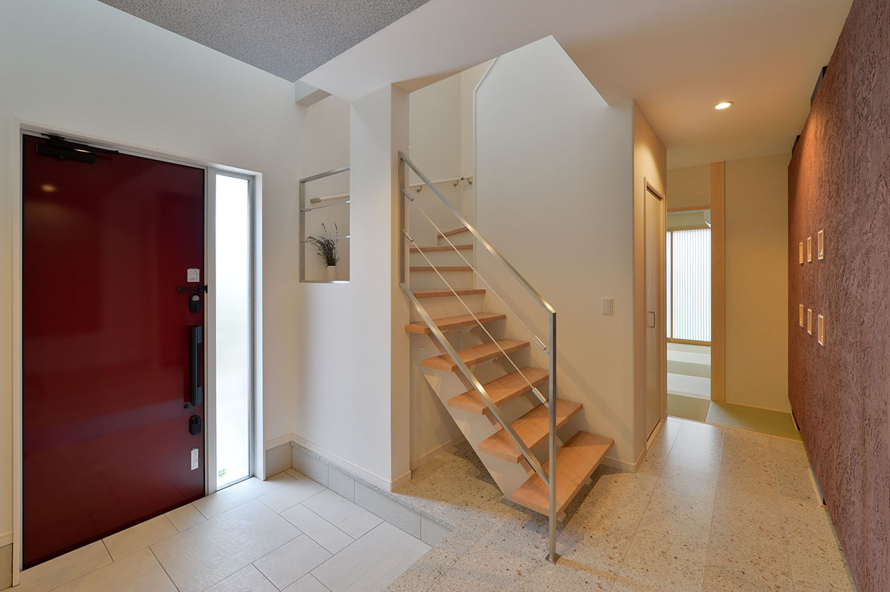 リーフハウス 【3000万円台/二世帯住宅】モデルハウスに惚れ込み、依頼を決意。気候風土にあわせた高性能な家の建築実例画像4