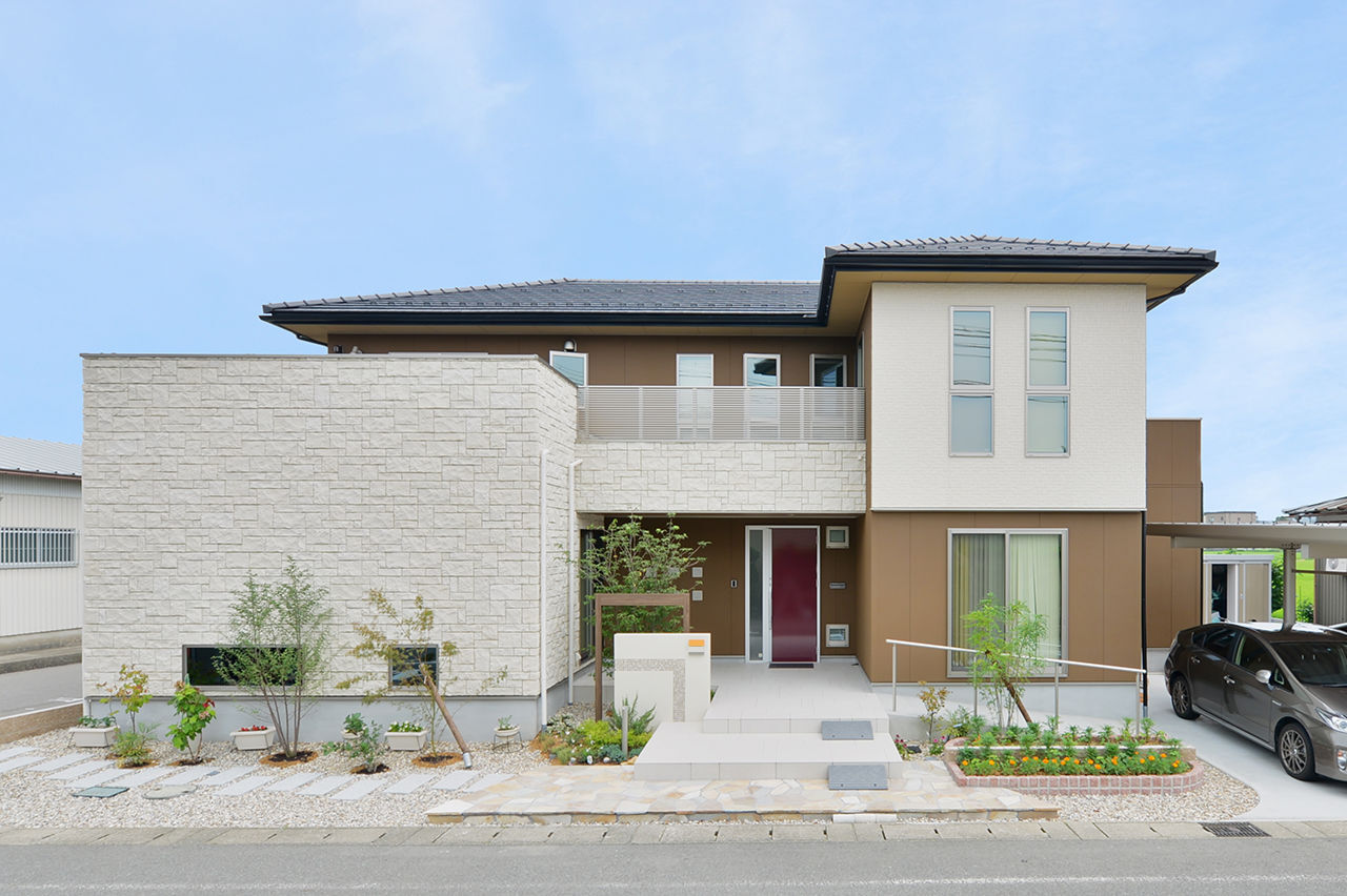 リーフハウス 【3000万円台/二世帯住宅】モデルハウスに惚れ込み、依頼を決意。気候風土にあわせた高性能な家の建築実例画像5