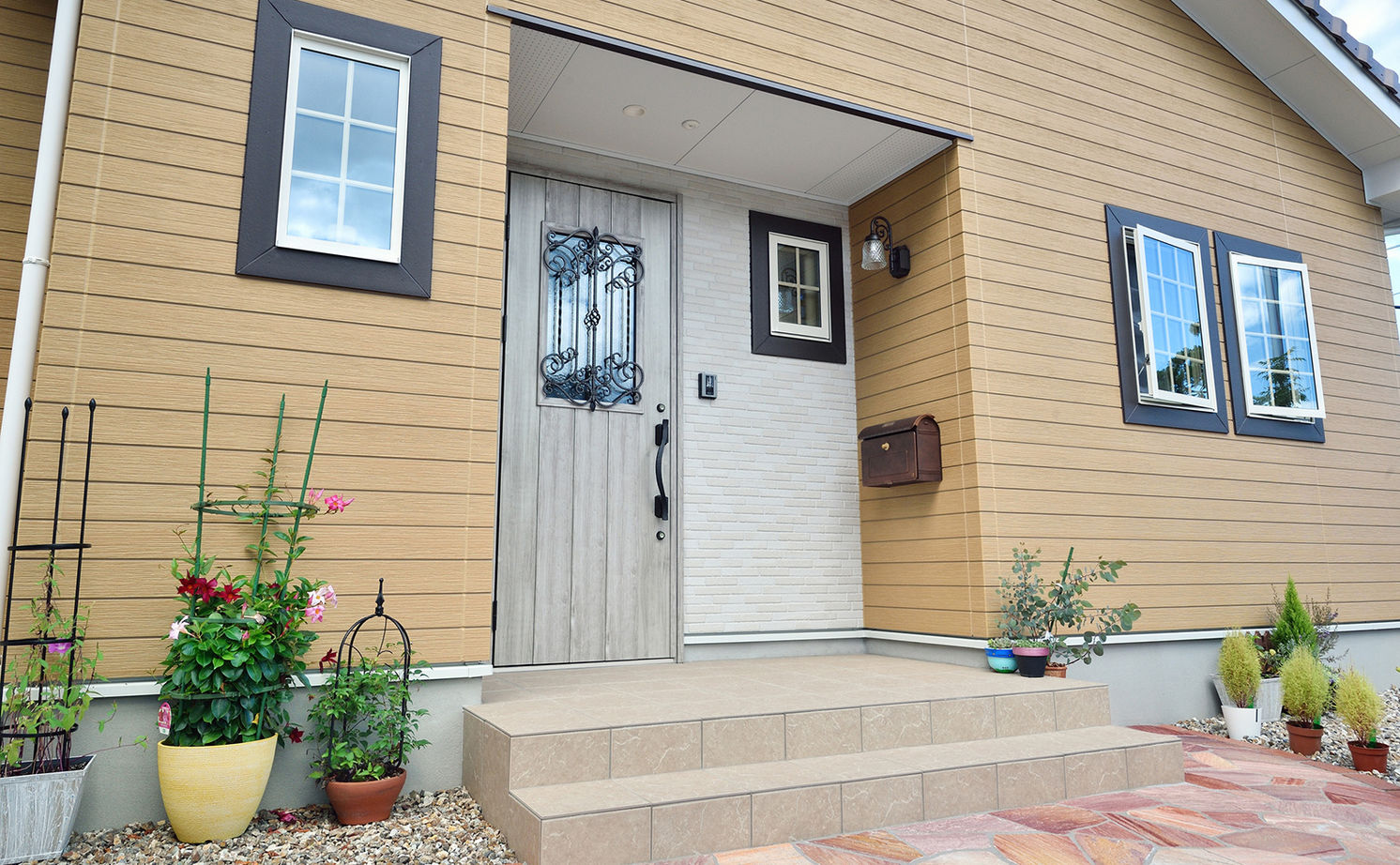 リーフハウス 【2000万円台×間取図有×平屋×サンルーム×和室】夫婦で協力しあえる家事動線を叶えた、カントリー風の家の建築実例画像19