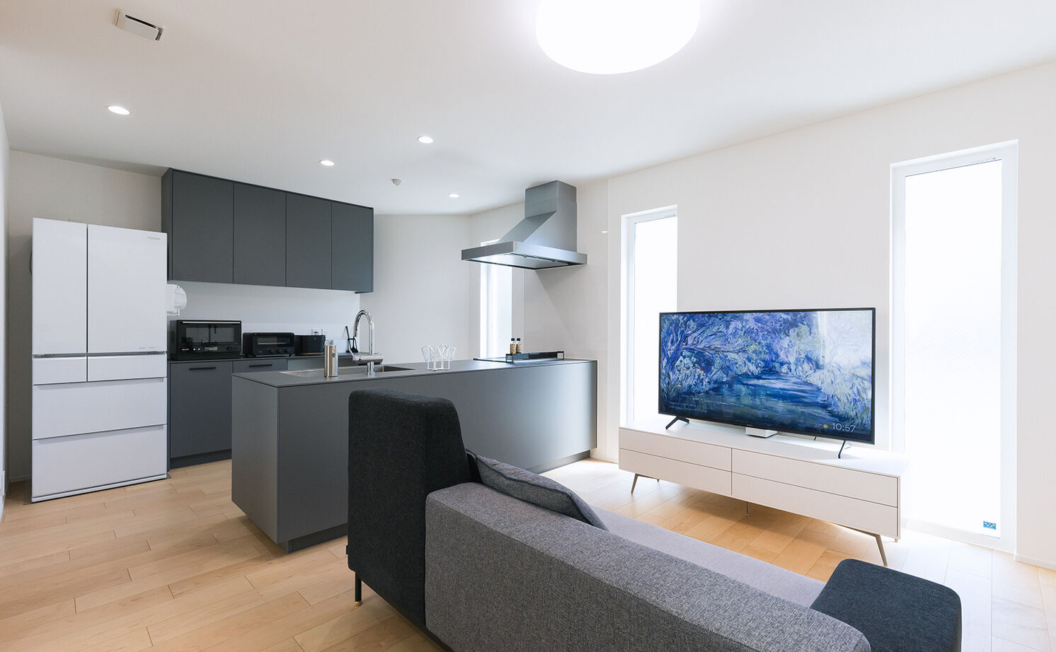 夢広 【2000万円台/26坪】限られた土地を最大限に活かす！建築家と建てた３階建ての家／間取り図ありの建築実例画像6