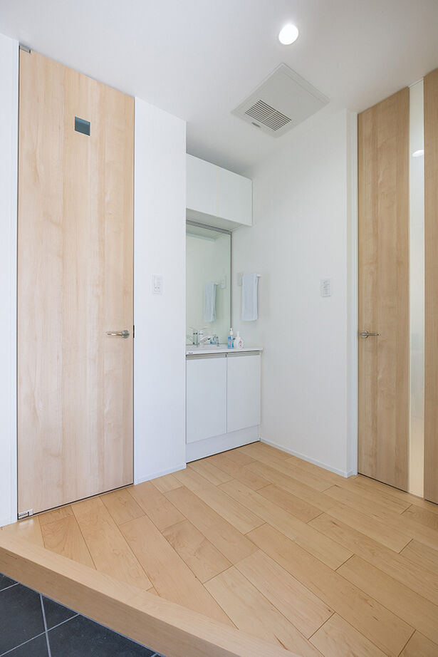 夢広 【2000万円台/26坪】限られた土地を最大限に活かす！建築家と建てた３階建ての家／間取り図ありの建築実例画像10