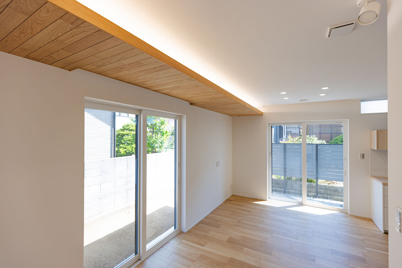 夢広 ホッと安心できる畳コーナーがお気に入り。育児スペース、将来の活用法も色々。内装は流行も取り入れ可愛くの建築実例画像2