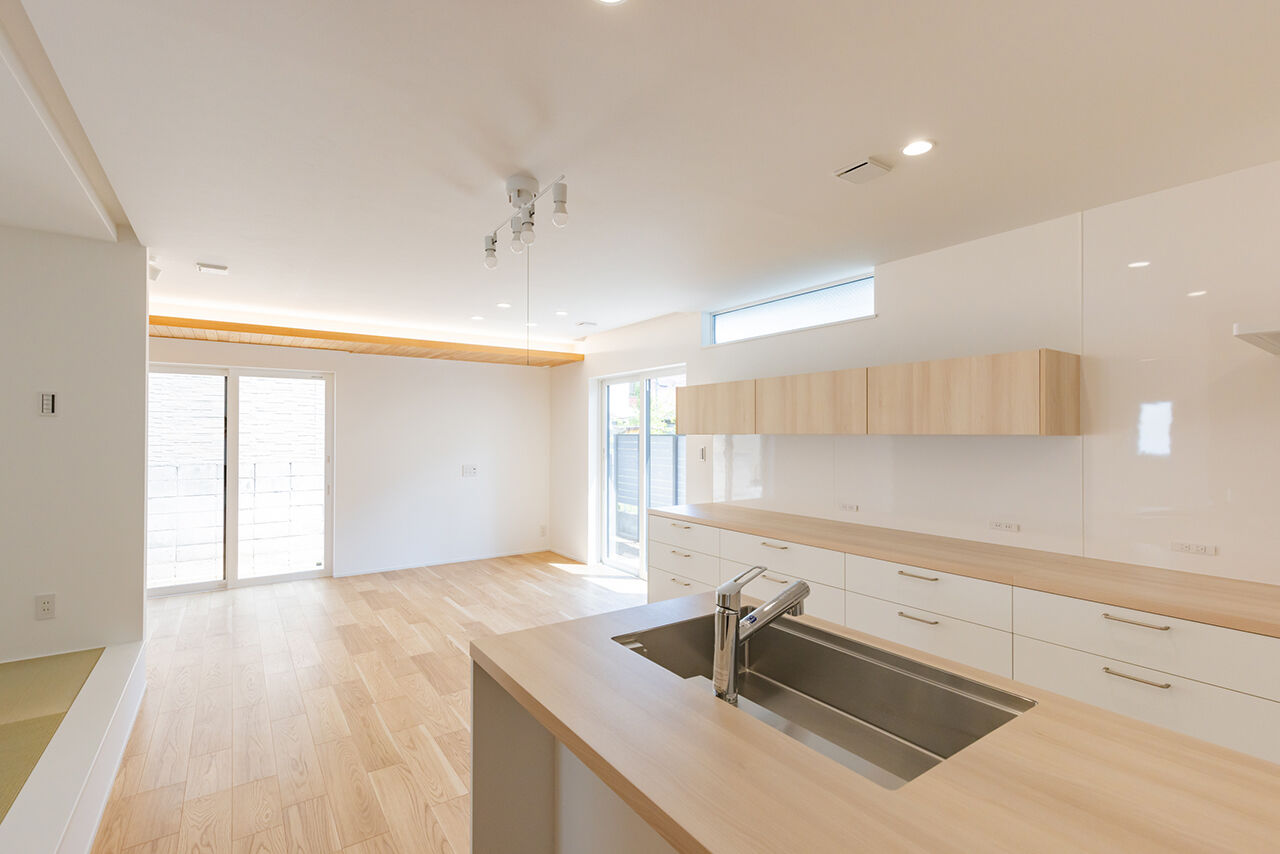 夢広 ホッと安心できる畳コーナーがお気に入り。育児スペース、将来の活用法も色々。内装は流行も取り入れ可愛くの建築実例画像4