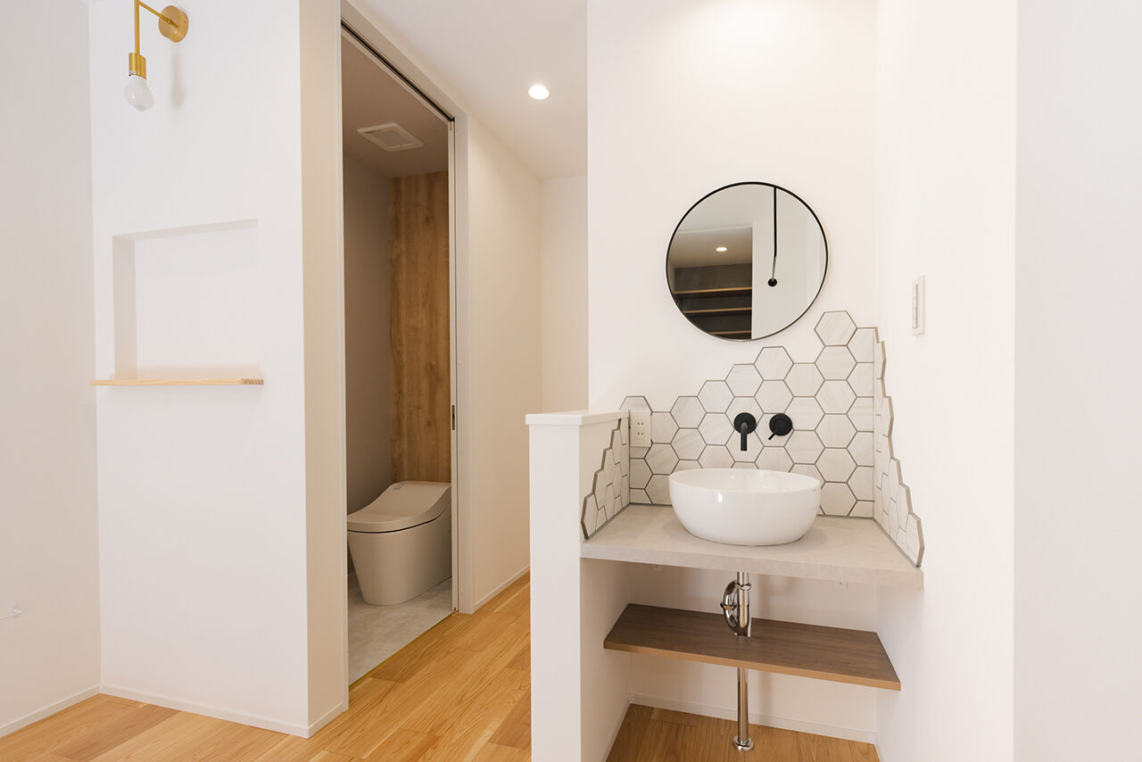 夢広 ホッと安心できる畳コーナーがお気に入り。育児スペース、将来の活用法も色々。内装は流行も取り入れ可愛くの建築実例画像9