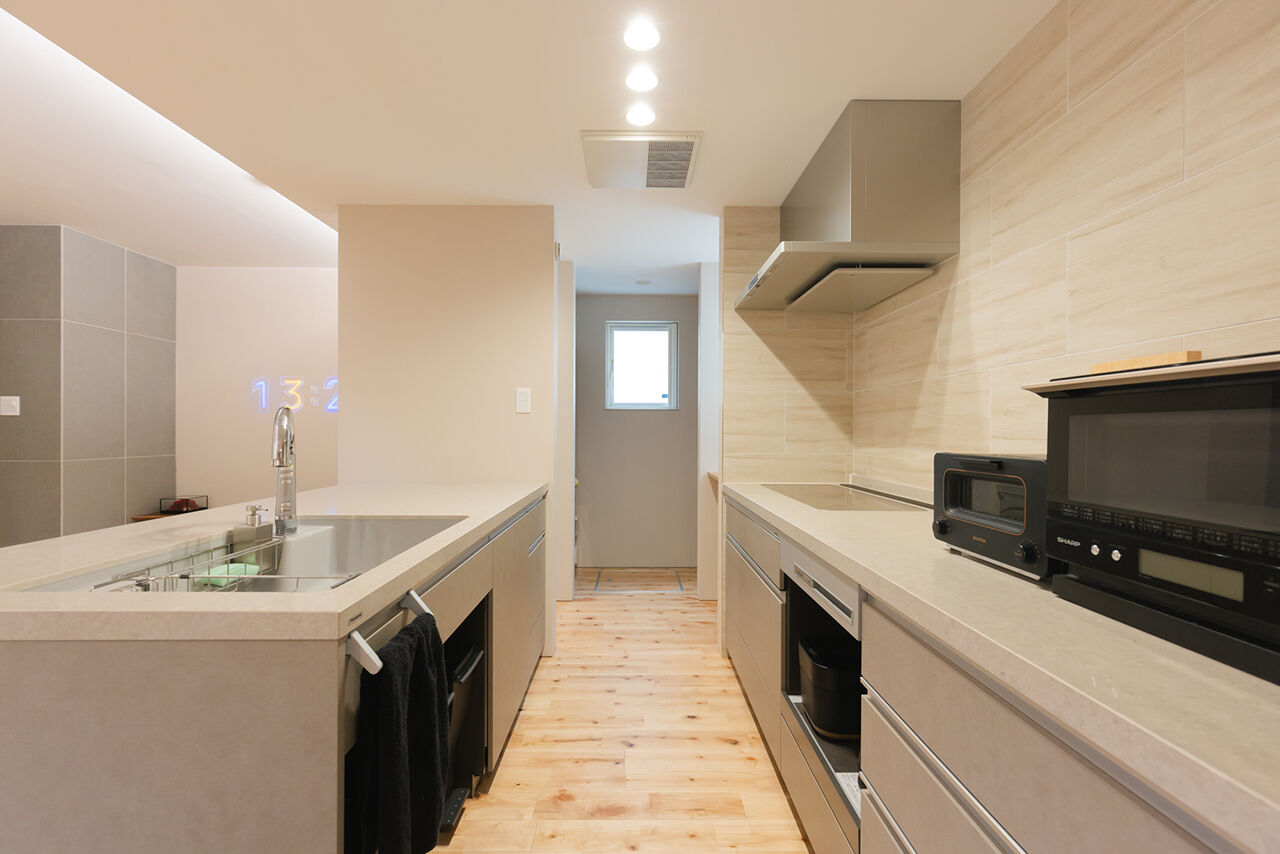 夢広 生活感を見せないスタイリッシュな空間。外観からは想像できない開放感、間取りは生活動線を考えて！の建築実例画像3