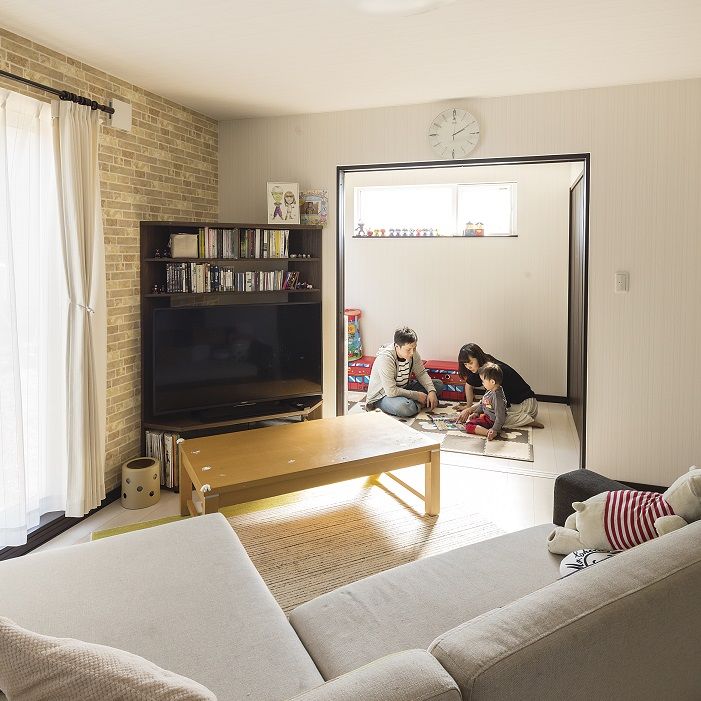 専門職組合 <江別市/4LDK間取図/ニッチ/収納充実>２階からの眺望がお気に入り。のびのび穏やかな暮らしができる家の建築実例画像2