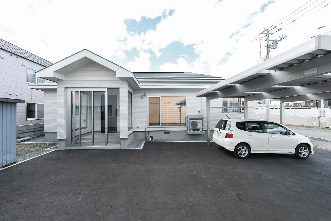 専門職組合 <札幌市/3LDK間取図/収納充実/平屋>ゆったり動線で「家事の時間が半分以下に！」50代からの将来を見えた家の建築実例画像5