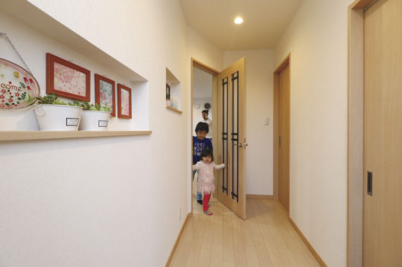 専門職組合 <4LDK間取図/収納充実/4人家族>賃貸の時よりコストダウン！20代でマイホームを叶えた笑顔溢れる家の建築実例画像5