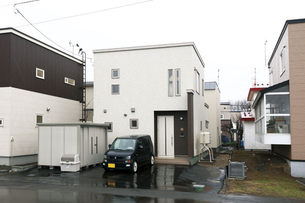 専門職組合 <4LDK間取図/収納充実/4人家族>賃貸の時よりコストダウン！20代でマイホームを叶えた笑顔溢れる家の建築実例画像7