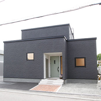 専門職組合 〈札幌市/3LDK間取図/ダブル断熱/収納充実〉ドッグランも併設、回遊動線もばっちり！ペットと暮らす家の建築実例画像3