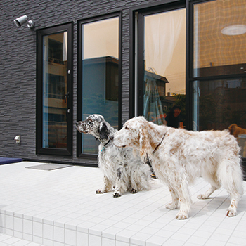 専門職組合 〈札幌市/3LDK間取図/ダブル断熱/収納充実〉ドッグランも併設、回遊動線もばっちり！ペットと暮らす家の建築実例画像6