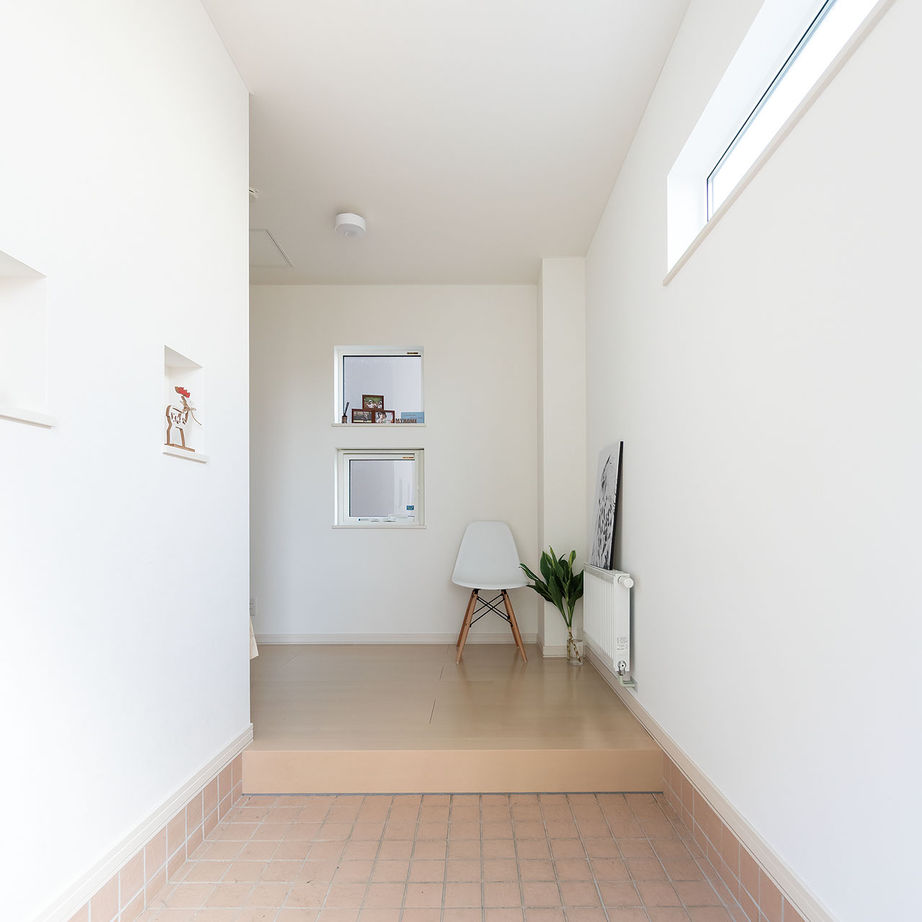 専門職組合 <札幌市/3LDK＋店舗/4人家族/3階建/収納充実>仕事とプライベートと切り替えられる理想の暮らしができる家の建築実例画像6