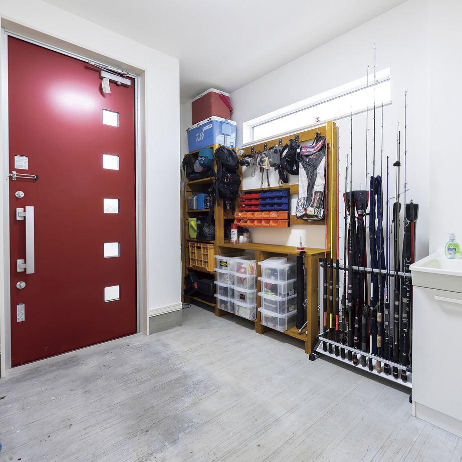 専門職組合 <4人家族/吹抜け/ホール/3LDK間取図/収納充実>アウトドア派の家族の絆を育む、遊ぶ、寛ぐ、楽しい家の建築実例画像8