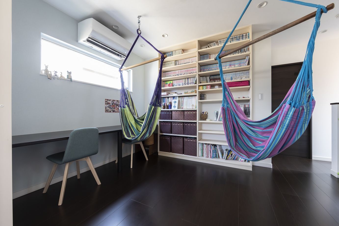 専門職組合 <札幌市/2LDK+2S/収納充実>家族とのひとときも、自分の趣味も楽しむ世界に一つだけの家の建築実例画像2