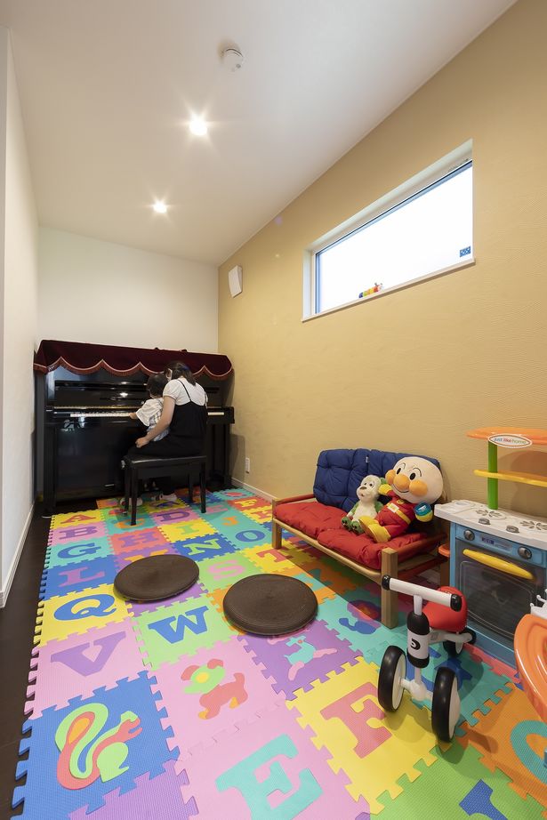 専門職組合 <札幌市/2LDK+2S/収納充実>家族とのひとときも、自分の趣味も楽しむ世界に一つだけの家の建築実例画像7