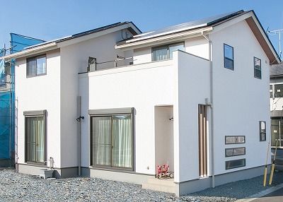 マルニホーム 【34.5坪/2000～2499万円】「信頼できる会社が一番！」暮らしに合わせた提案で、スッキリを保てる家を実現の建築実例画像2