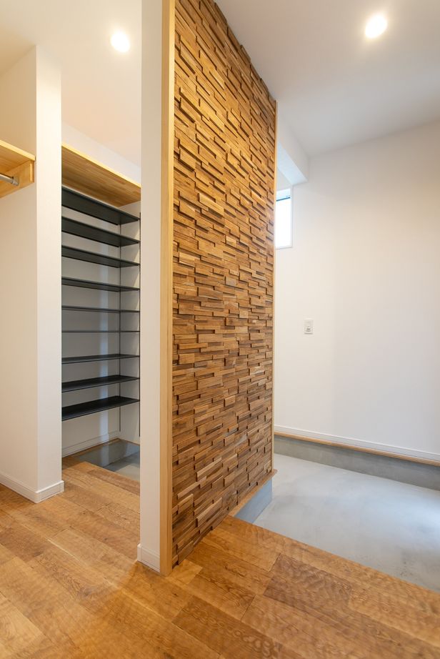 マルニホーム 【36坪/2,900～2,999万円】オーダーキッチンと素材を感じる家の建築実例画像6