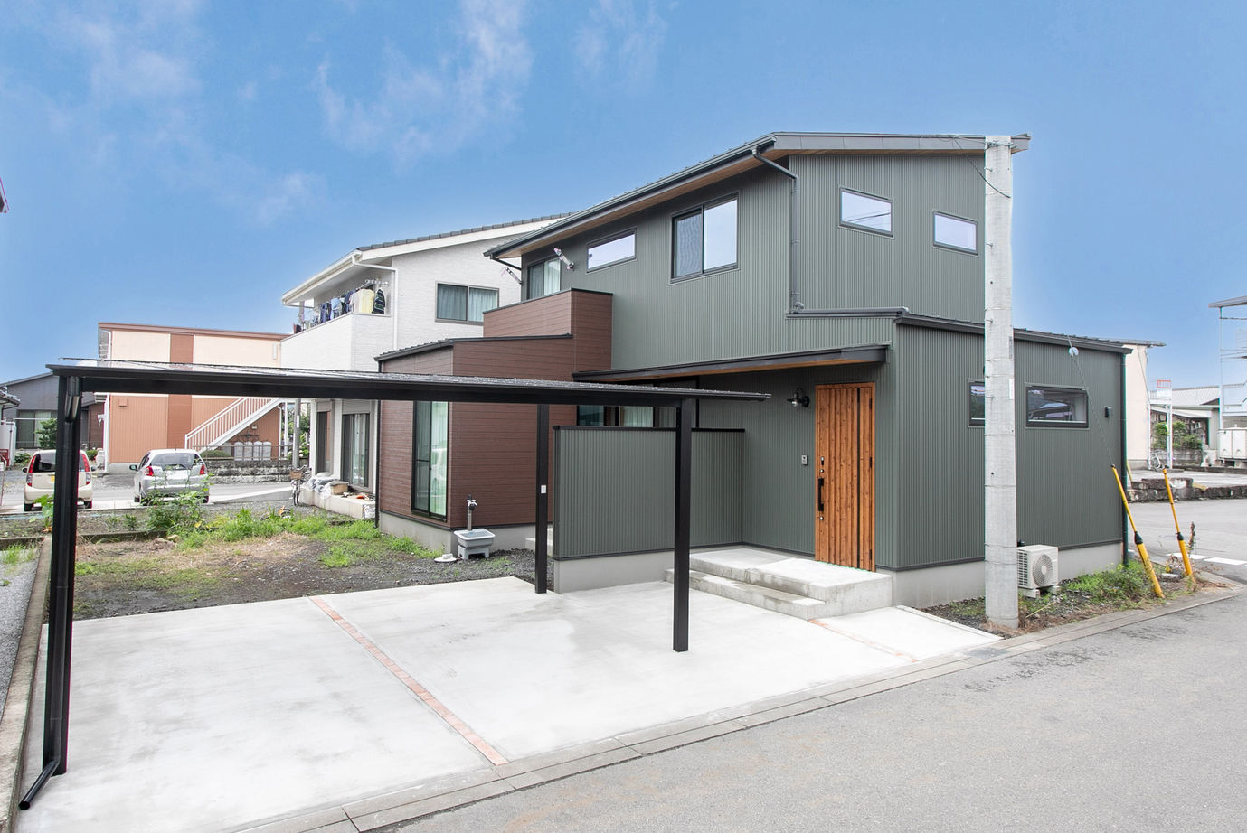 マルニホーム 【36坪/2,900～2,999万円】オーダーキッチンと素材を感じる家の建築実例画像9