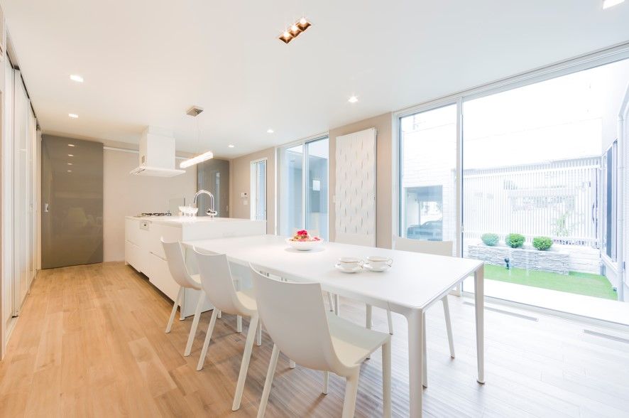 nattoku住宅 【ビルトインガレージ|事務所併用】ホテルライクな憧れの暮らし。ラグジュアリーな空間で日々の疲れを癒すの建築実例画像6