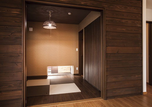 ＩＤ アーキテクチャル アトリエ 【4LDK間取図/ドッグラン/小上がり/太陽光パネル/造作ダイニング】デザイン・性能・コスト…妥協ない仕上りの建築実例画像6