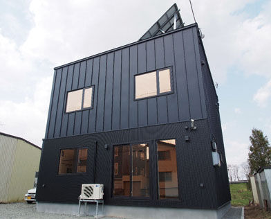 ＩＤ アーキテクチャル アトリエ 【4LDK間取図/ドッグラン/小上がり/太陽光パネル/造作ダイニング】デザイン・性能・コスト…妥協ない仕上りの建築実例画像10