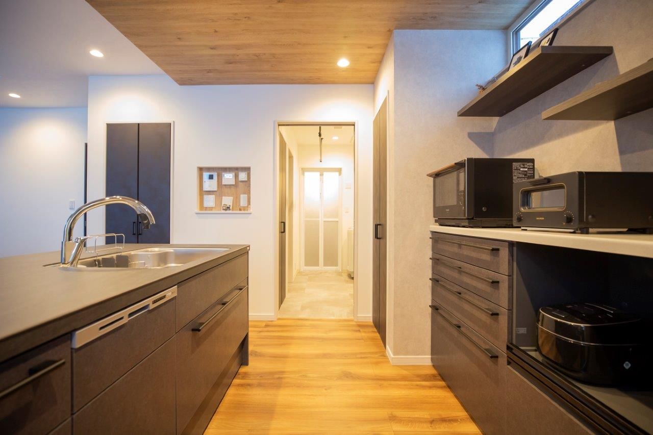 ＩＤ アーキテクチャル アトリエ 【札幌市/夫婦2人暮らし/3LDK+1間取図】丁寧な提案で納得の住まいづくり、田園風景を望む開放感抜群の家の建築実例画像6