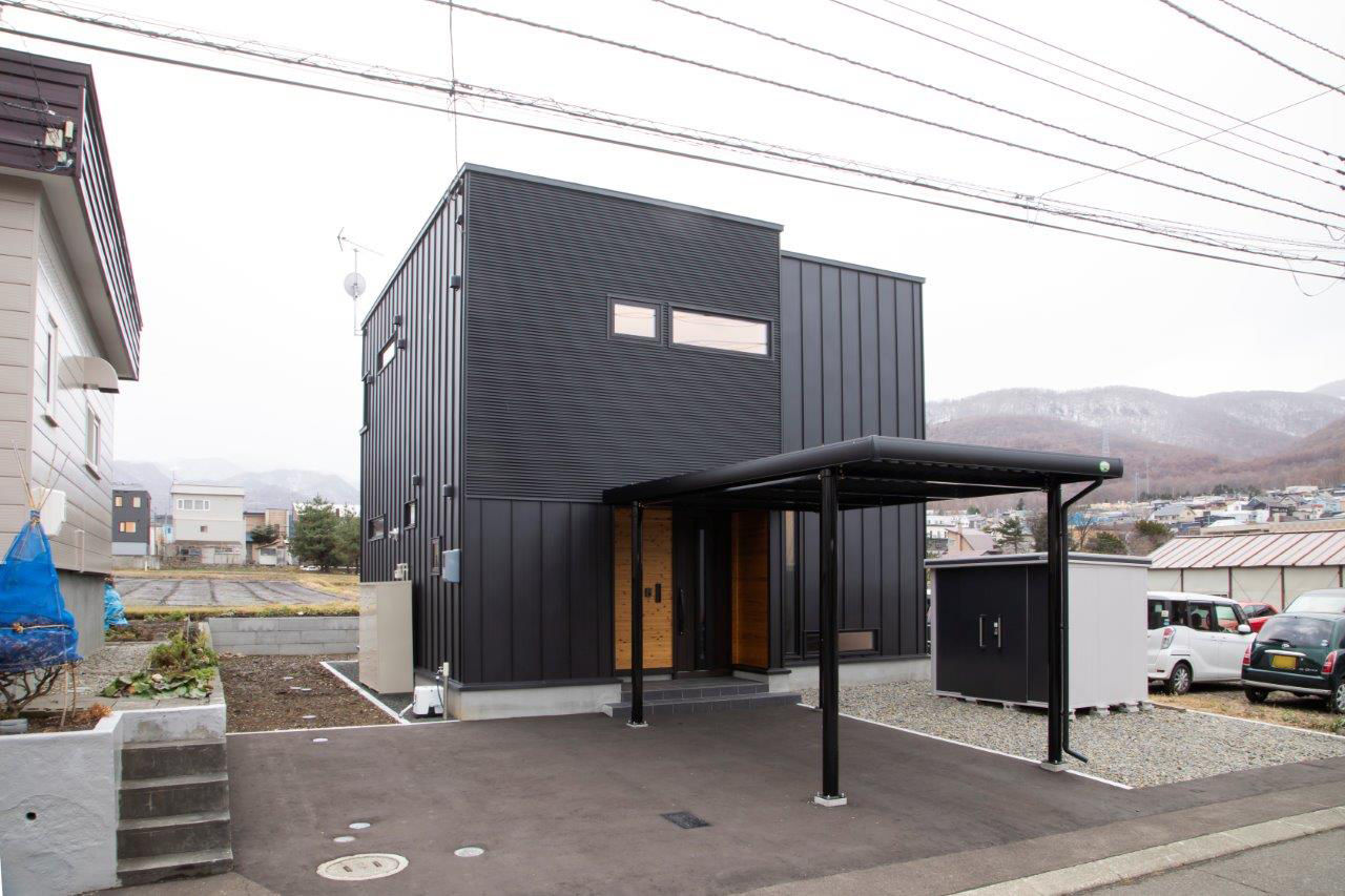 ＩＤ アーキテクチャル アトリエ 【札幌市/夫婦2人暮らし/3LDK+1間取図】丁寧な提案で納得の住まいづくり、田園風景を望む開放感抜群の家の建築実例画像9