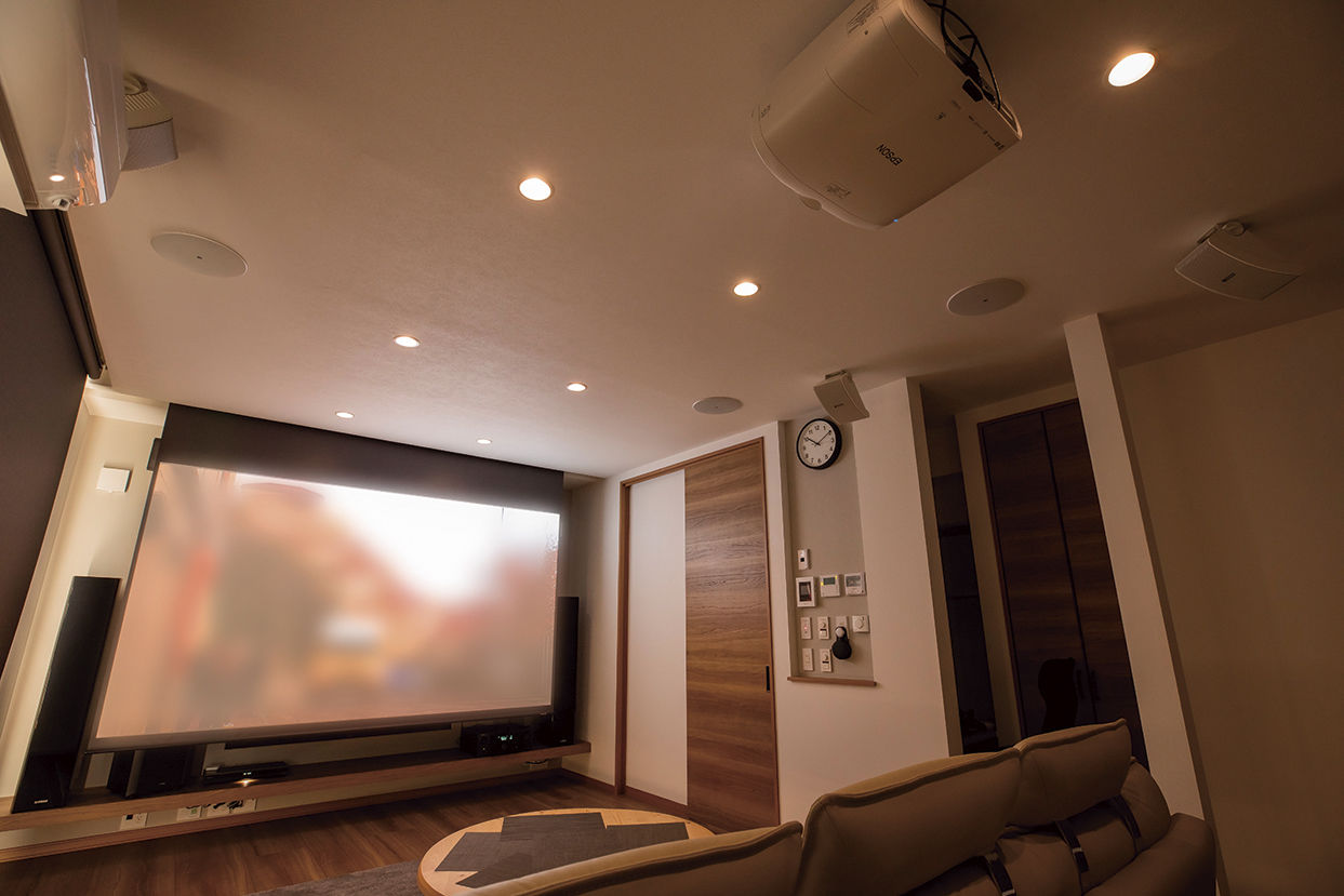 ＩＤ アーキテクチャル アトリエ 【札幌市/3LDK+フリースペース間取図】おうち時間の快適さを追求した平屋風の間取りが特徴の住まいの建築実例画像2