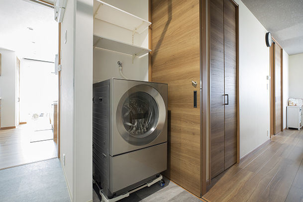 ＩＤ アーキテクチャル アトリエ 【札幌市/3LDK+フリースペース間取図】おうち時間の快適さを追求した平屋風の間取りが特徴の住まいの建築実例画像6