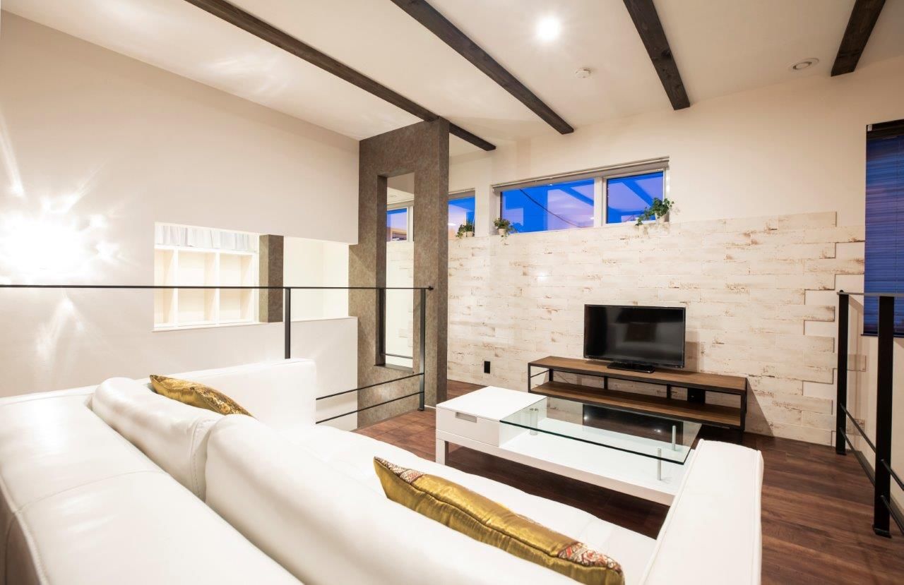 ＩＤ アーキテクチャル アトリエ 【札幌市】ぐるっと回れる回遊動線、中庭を囲むコの字型で自然光溢れる開放的なビルトインガレージハウスの建築実例画像18