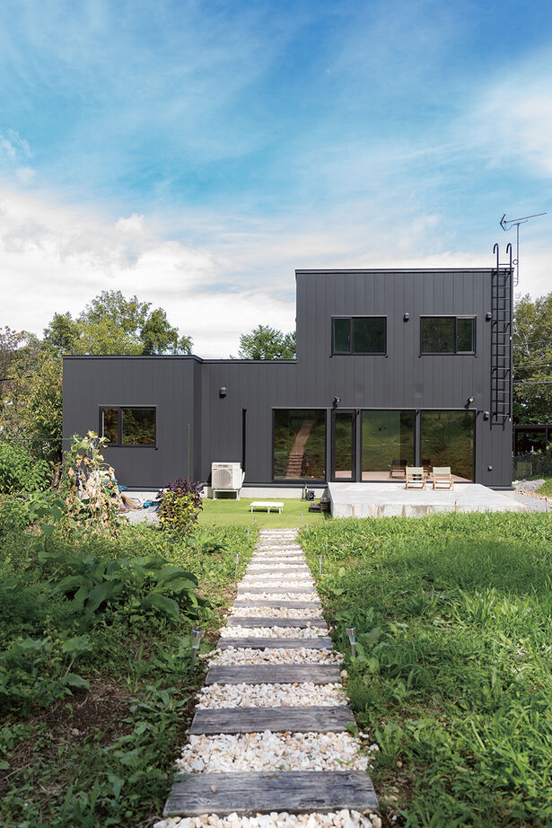 ＩＤ アーキテクチャル アトリエ 【小樽市/3LDK間取り図/テラス/床暖】自然豊かなガーデンの風情彩るリゾート感あふれる家づくりの建築実例画像2