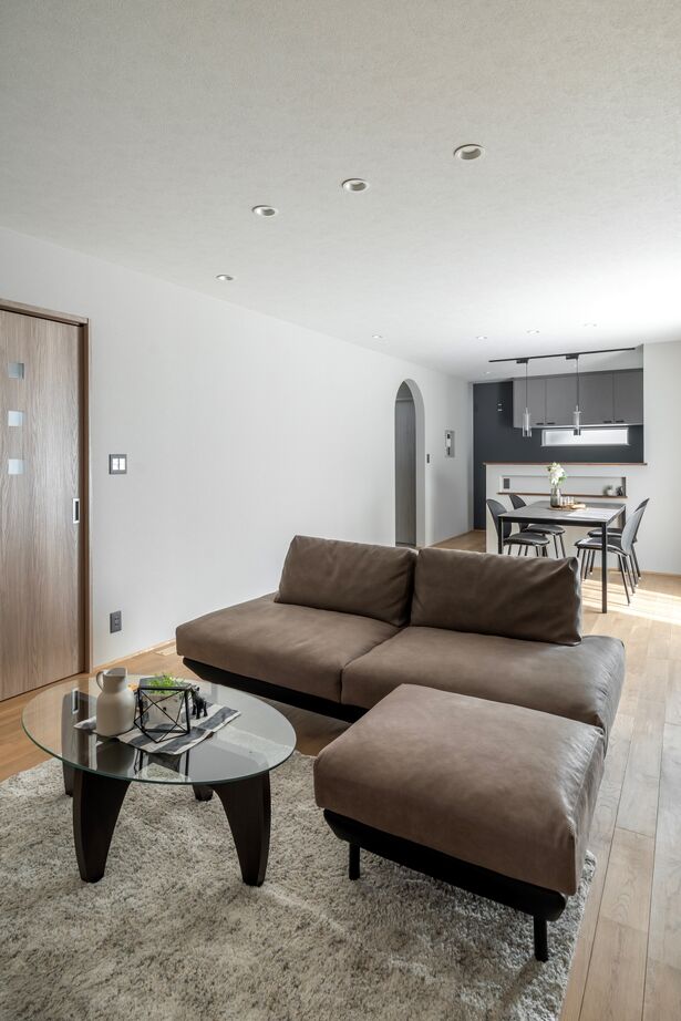 IIKENHOUSE（イイケンハウス） 《◇2,000万円台◇2階4LDK33坪》「吾輩は夜勤明けである」ご家族の配慮が詰まった思いやり設計の家の建築実例画像2