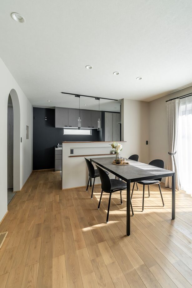 IIKENHOUSE（イイケンハウス） 《◇2,000万円台◇2階4LDK33坪》「吾輩は夜勤明けである」ご家族の配慮が詰まった思いやり設計の家の建築実例画像7