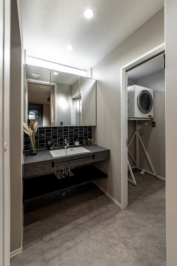 IIKENHOUSE（イイケンハウス） 《◇2,000万円台◇2階3LDK32坪》見どころたくさん！色彩がかっこいい実家の離れに新築住宅の建築実例画像8