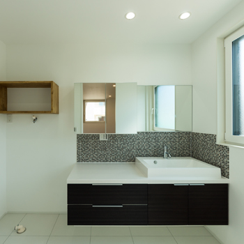 国松工務店 【建築家デザイン】角地を生かした独特な外観デザイン。かっこよさと機能性を追求した暮らしやすい家の建築実例画像10