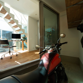 国松工務店 【愛知県/間取り図】南側に窓がなくとも中庭で明るいマイホーム!ビルトインガレージのある実例の建築実例画像9