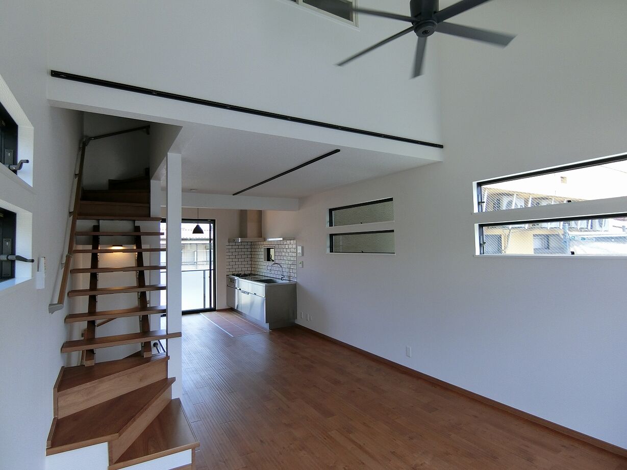 光電気 一級建築士事務所 【メゾネット賃貸併用住宅】設計のアイデアで限られた敷地内で賃貸戸数を最大化。自宅もアパートも快適にの建築実例画像5