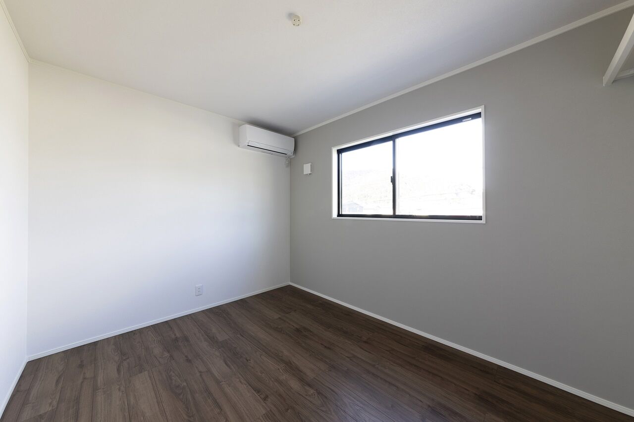 SUNSHOW 夢ハウス 岐阜・美濃加茂スタジオ 【1000万円台/20坪台】ブラックでシンプルな外観がスタイリッシュな印象を与える住まいを1000万円台で実現の建築実例画像7