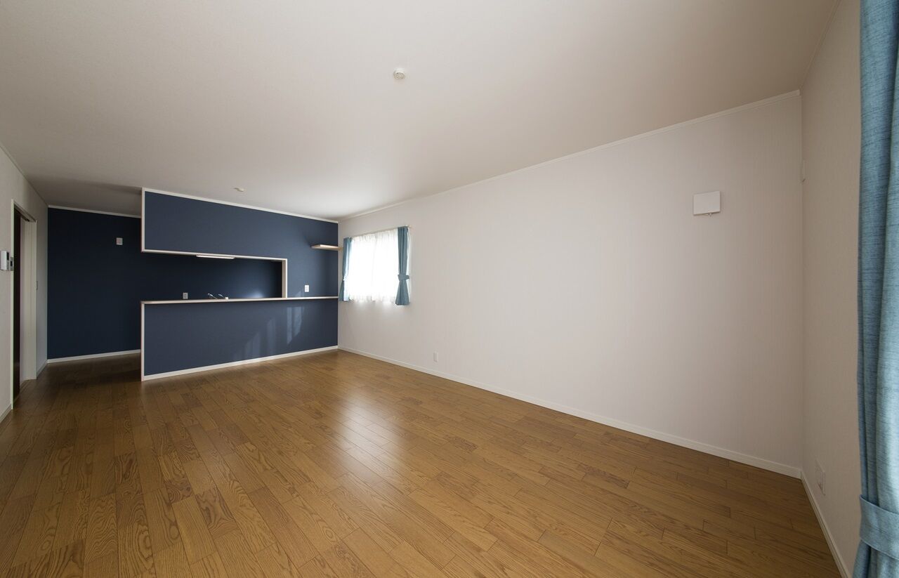 SUNSHOW 夢ハウス 岐阜・美濃加茂スタジオ 【1000万円台/40坪台/二世帯住宅】回遊動線を意識した家族4人が笑顔で暮らせる快適な二世帯住宅の建築実例画像2