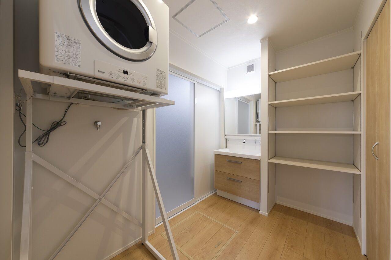 SUNSHOW 夢ハウス 岐阜・美濃加茂スタジオ 【1000万円台/20坪】お互いが気兼ねなく過ごせる居室配置がポイント。家事効率にもこだわった二世帯住宅の建築実例画像8