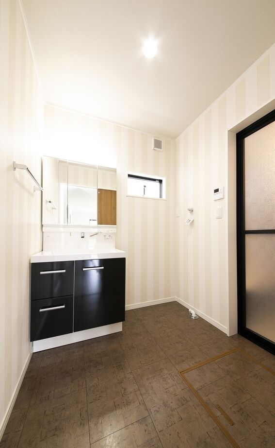 SUNSHOW 夢ハウス 岐阜・美濃加茂スタジオ 【1000万円台/22坪/3LDK/家事ラク動線】建坪を抑えながらも、ゆとりある3LDKの住まいを実現の建築実例画像8