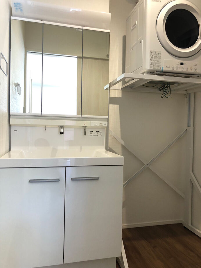 SUNSHOW 夢ハウス 岐阜・美濃加茂スタジオ 【1000万円台/20坪台】4LDK/リビングに「キッズクローク」ハイブリッド給湯器の導入で高い省エネ効果を実現の建築実例画像5