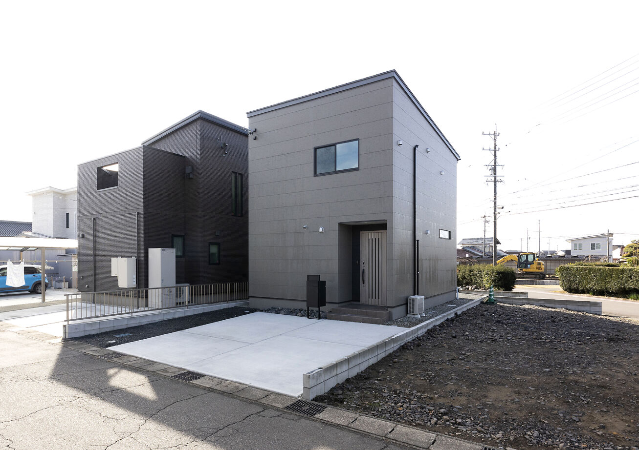 SUNSHOW 夢ハウス 岐阜・美濃加茂スタジオ 【1000万円台/20坪台/3LDK】独身である20代前半に購入。収納豊富で快適な暮らしを長く楽しめる家の建築実例画像9