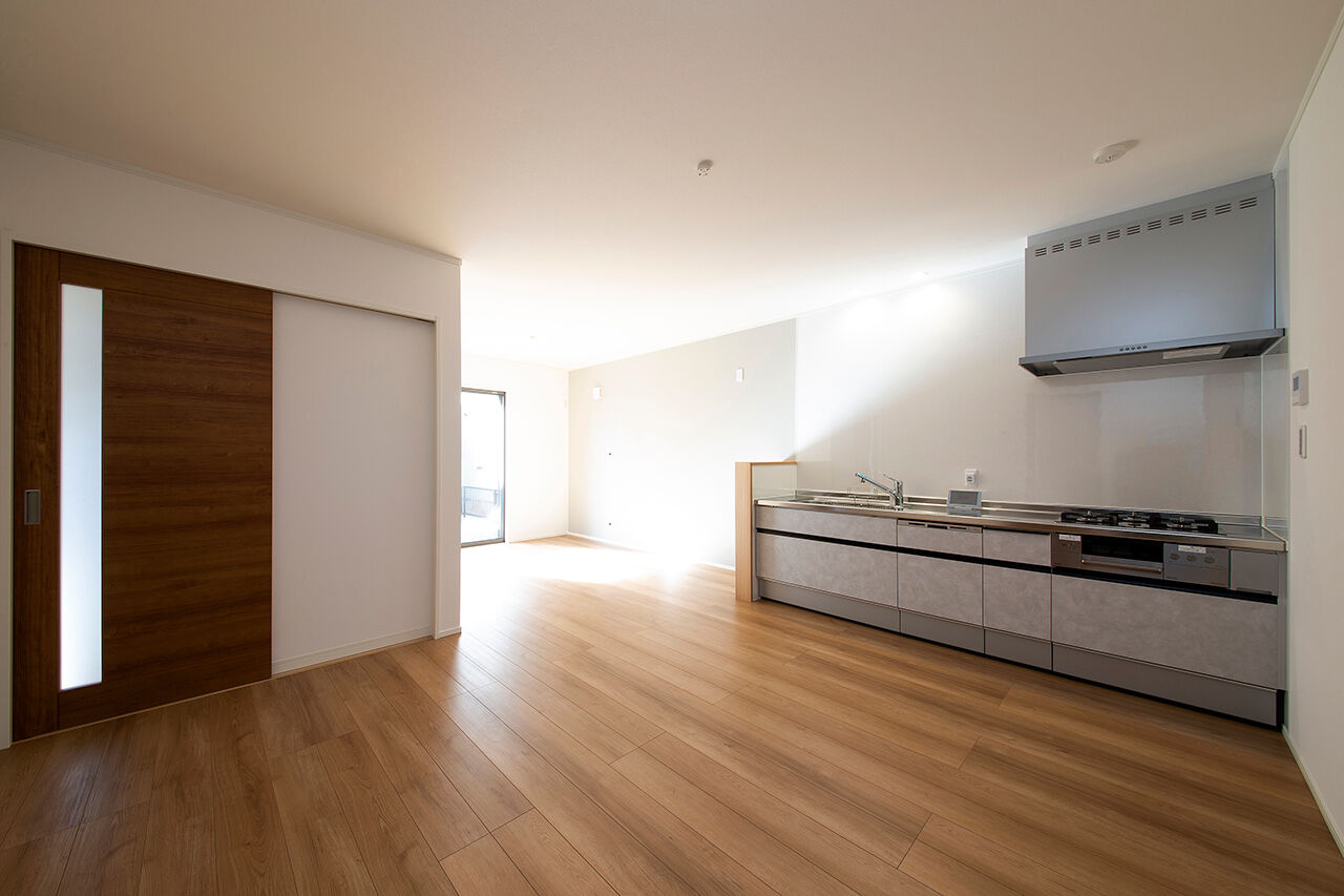 SUNSHOW 夢ハウス 岐阜・美濃加茂スタジオ 【平屋/1000万円台/20坪】希望の支払額内で土地探しから間取り設計まで提案。高齢の両親とも暮らせる平屋の建築実例画像3