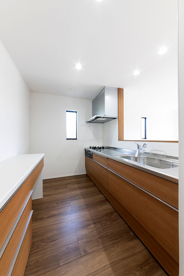 SUNSHOW 夢ハウス 岐阜・美濃加茂スタジオ 【1000万円台/20坪台】29畳の広々LDKで、ジャングルジムやボルダリング。親子で大はしゃぎ！夜はぐっすりの建築実例画像3