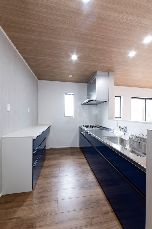 SUNSHOW 夢ハウス 岐阜・美濃加茂スタジオ 【平屋/1000万円台/19坪/収納充実】シンプルな動線と間取り配置で家事を効率化したL字型の平屋住宅の建築実例画像2