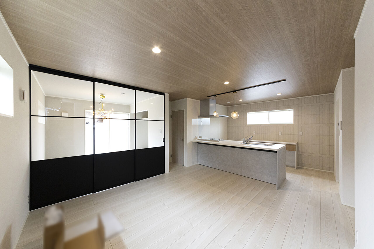 SUNSHOW 夢ハウス 岐阜・美濃加茂スタジオ 【1000万円台/10坪台/2LDK/コンパクト平屋】ナチュラル＆フェミニンな心地よい家の建築実例画像