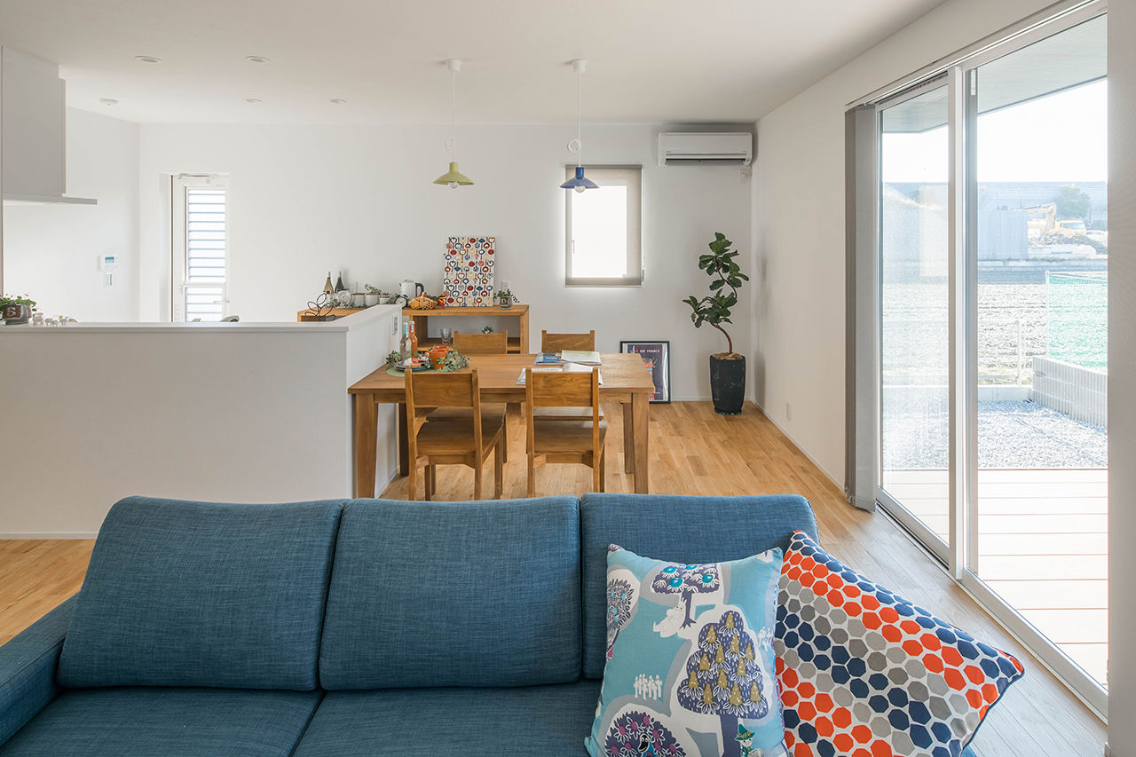 シンプルハウス 【1500万円以下/30坪台/間取り図】黒ガルバの窓がない家。開放的なリビングで心地好く暮らす/1000万円台の建築実例画像7