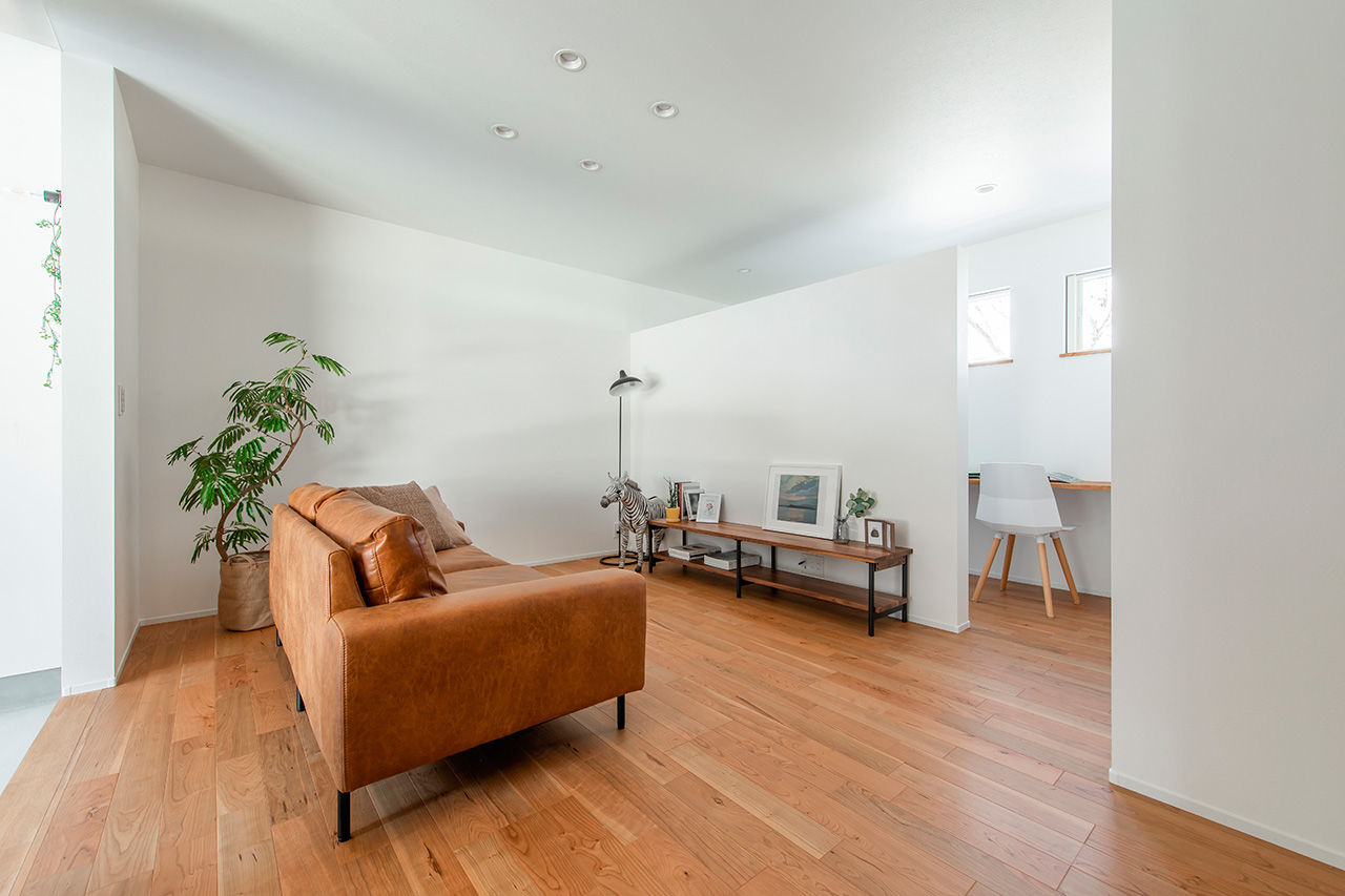 シンプルハウス 【1600万円台/延床30坪台/間取り図有】家族がくつろげる、インダストリアルな土間リビングのある住まいの建築実例画像4