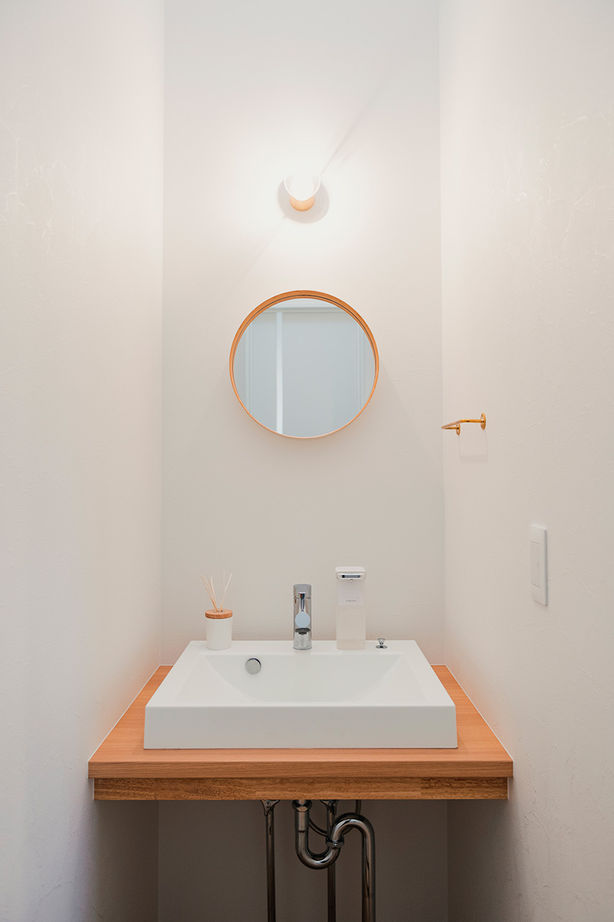 シンプルハウス 【1900万円台/延床30坪台/間取り図有】家族をそっと包み込むような、やさしい印象のホワイトの家の建築実例画像8